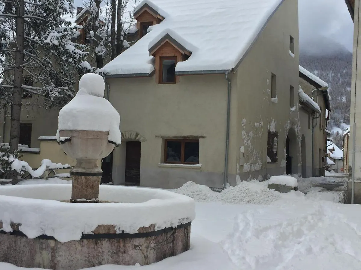 Le Repaire Du Vieux Cerf Lägenhet Le Monêtier-les-Bains Frankrike